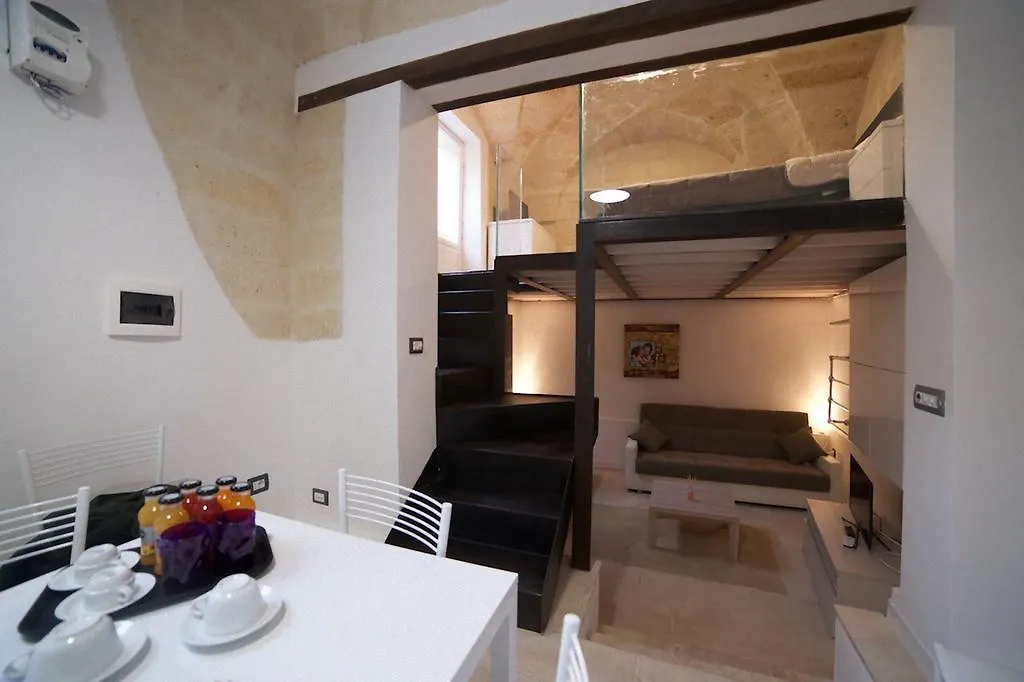 Suite Del Teatro Romano 레체